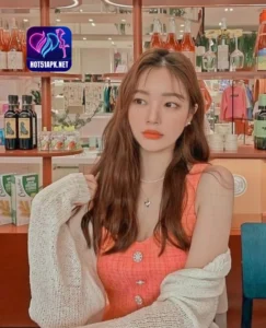 Read more about the article Rainey Influencer Nổi Bật Tại Việt Nam Trên Hot51