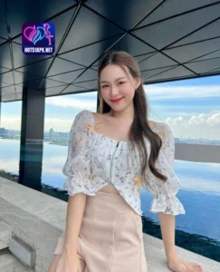 Read more about the article Life ly  Nữ Influencer Hot51 Nổi Bật Tại Việt Nam