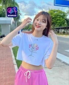 Read more about the article Uzzlang Nữ Influencer Hot51 Tại Việt Nam