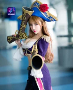 Read more about the article Miss  Nữ Influencer Hot51 hàng đầu tại Việt Nam