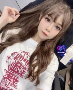 Read more about the article Có Cặp Female Influencer Hot51 Xu Hướng Nổi Bật Tại Việt Nam