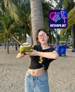 Read more about the article Adelaide Carter  Cô gái xinh đẹp trên HOT51