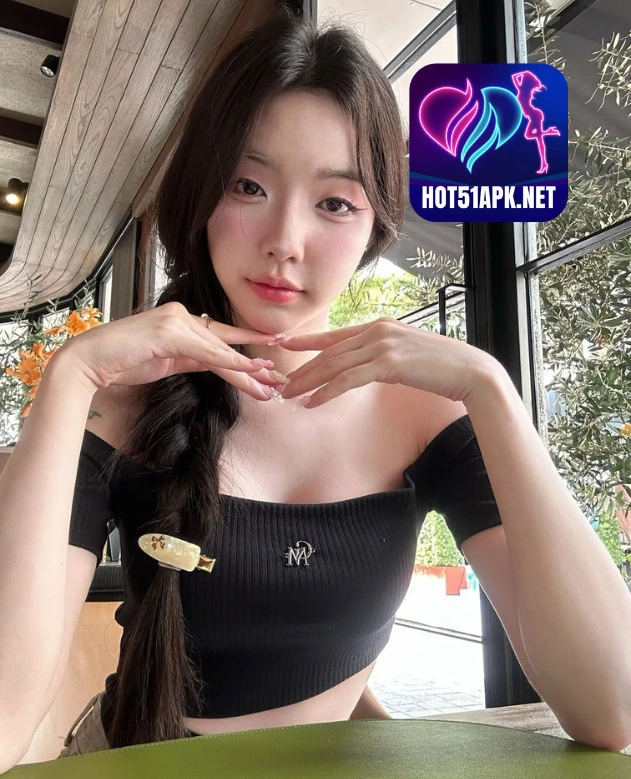 Alex Whitman HOT51APK.NET