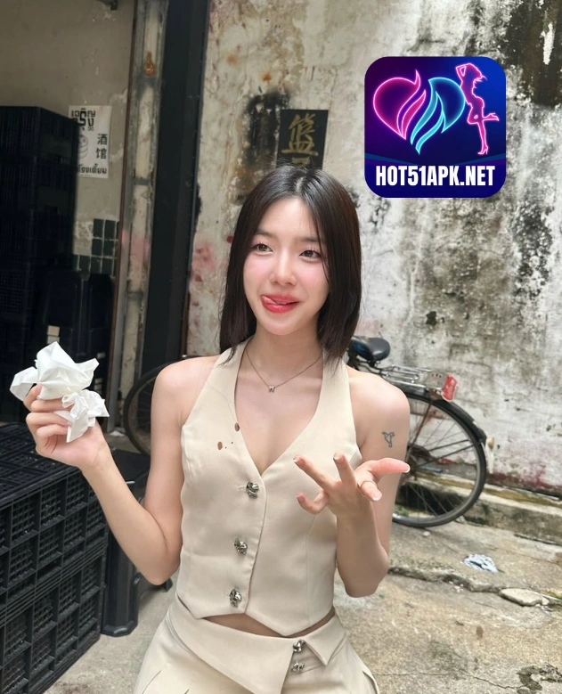 Alex Whitman HOT51APK.NET