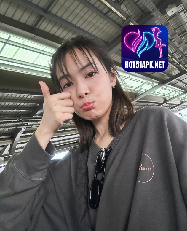 You are currently viewing Amelia Rhodes xinh đẹp nổi bật trên HOT51