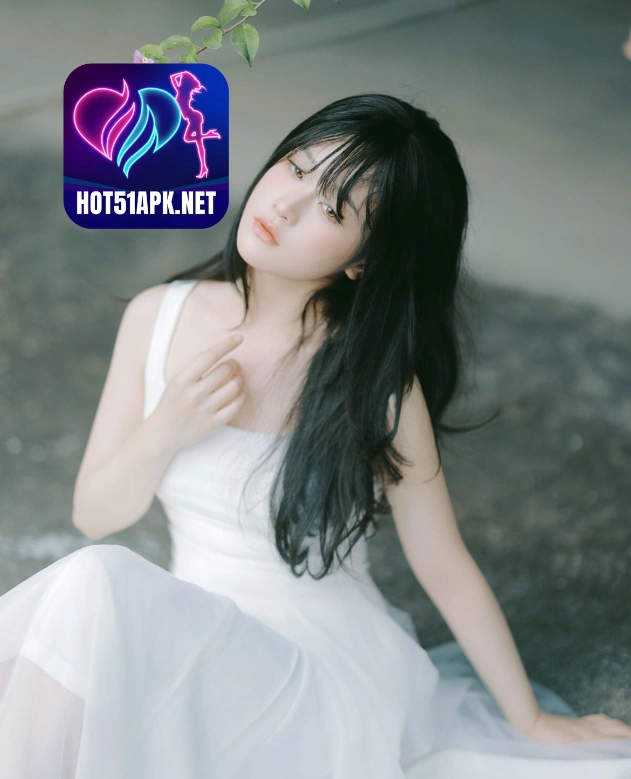 Read more about the article Bùi Thị Diễm xinh đẹp trên HOT51 mod apk