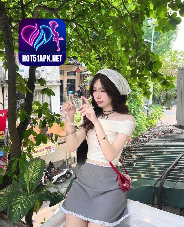 Nguyễn Hoàng Yến HOT51APK.NET