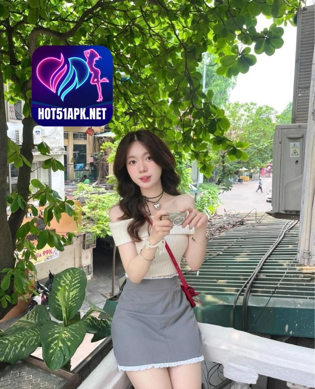 Nguyễn Hoàng Yến HOT51APK.NET