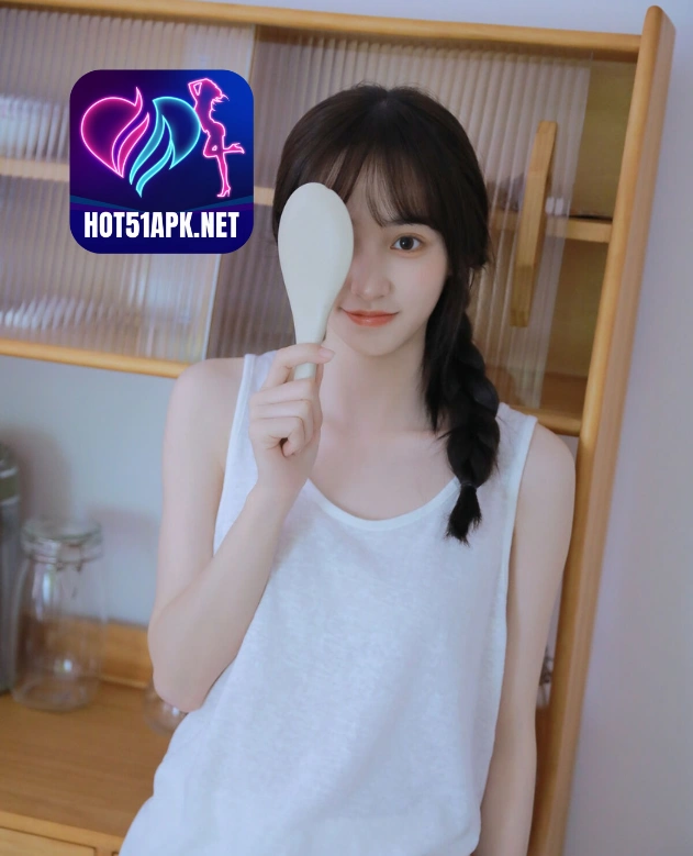 Nguyễn Khánh Linh HOT51APK.NET 