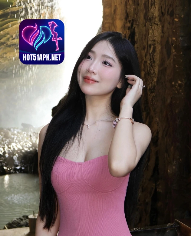Trịnh Thị Nga HOT51APK.NET