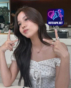 Read more about the article Vũ Thị Linh xinh đẹp và nổi bật trên HOT51