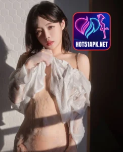 Read more about the article Lê Minh Quân đẹp rực rỡ trên Hot51 Live hôm nay