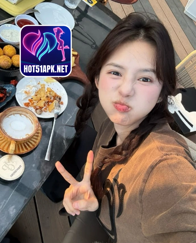 Bùi Công-HOT51APK.NET