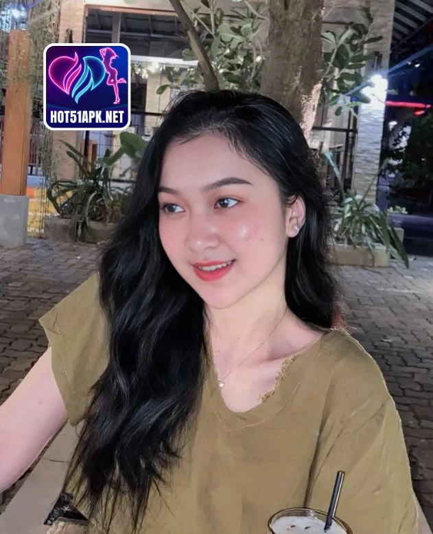 Lê Hương-HOT51APK.NET