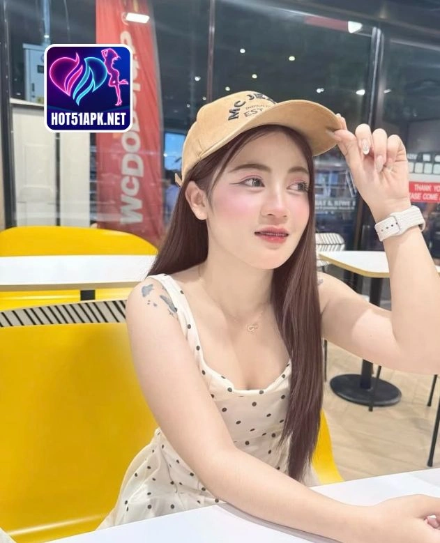 Lê Hương-HOT51APK.NET
