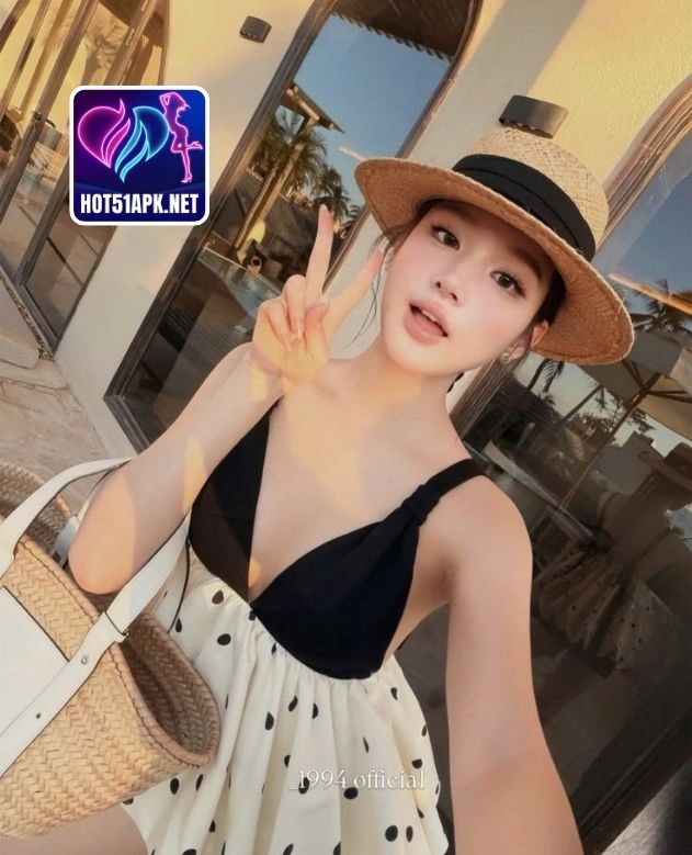 You are currently viewing Lý Huy Cô gái Việt nổi bật trên Hot51 2026