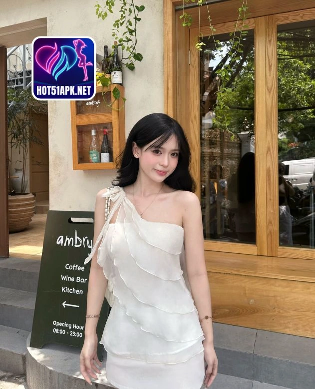 Hoàng Nam-HOT51APK.NET